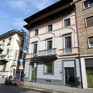 Venini 3*, Milano Italia